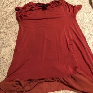 Agnes and Dora long top